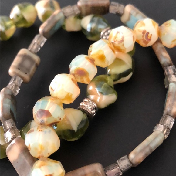GENUINE POLISHED STONE BRACELETS W/CHARM - Picture 6 of 16